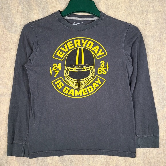 Nike Other - NIKE Football Boys Medium Gray Long Sleeve T-Shirt Everyday Is Gameday Cotton